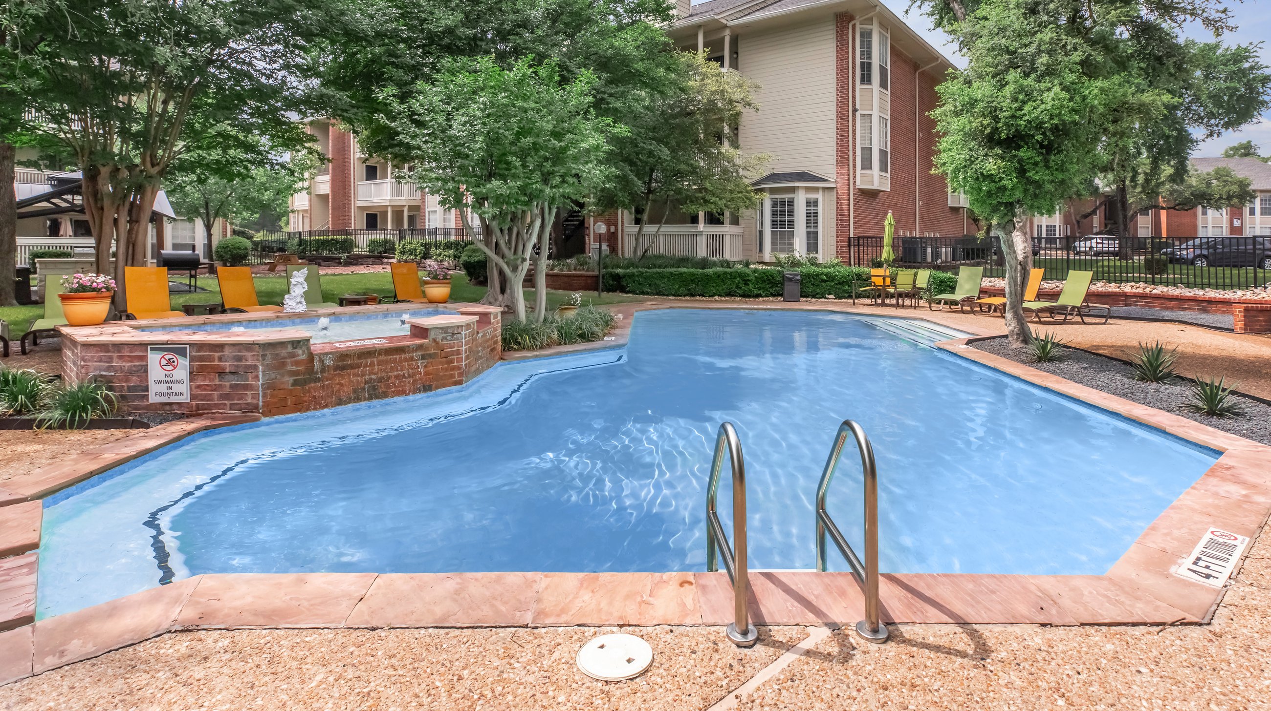 Villas at Shadow Oaks