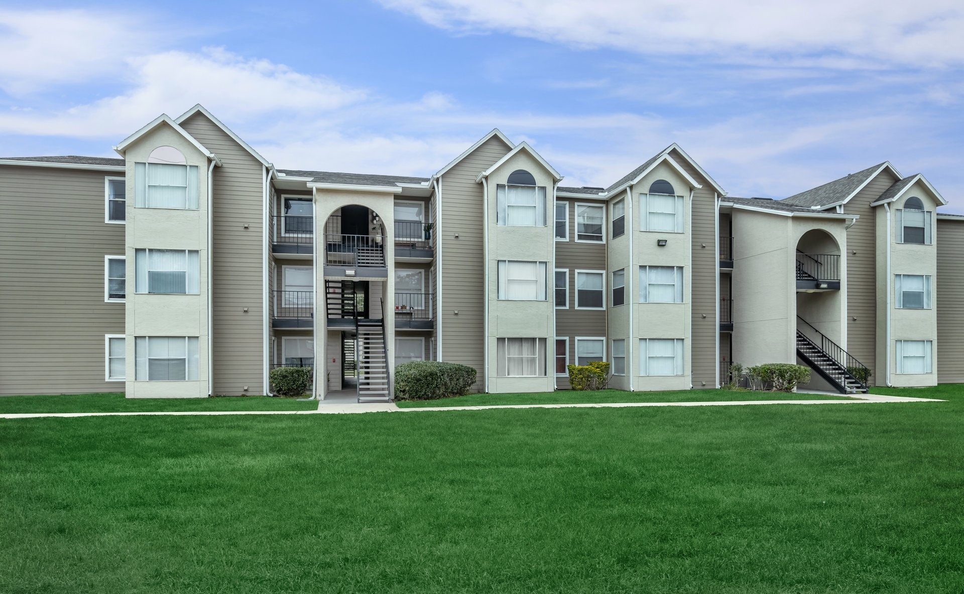 Walden Palms Condo Living in Orlando, FL