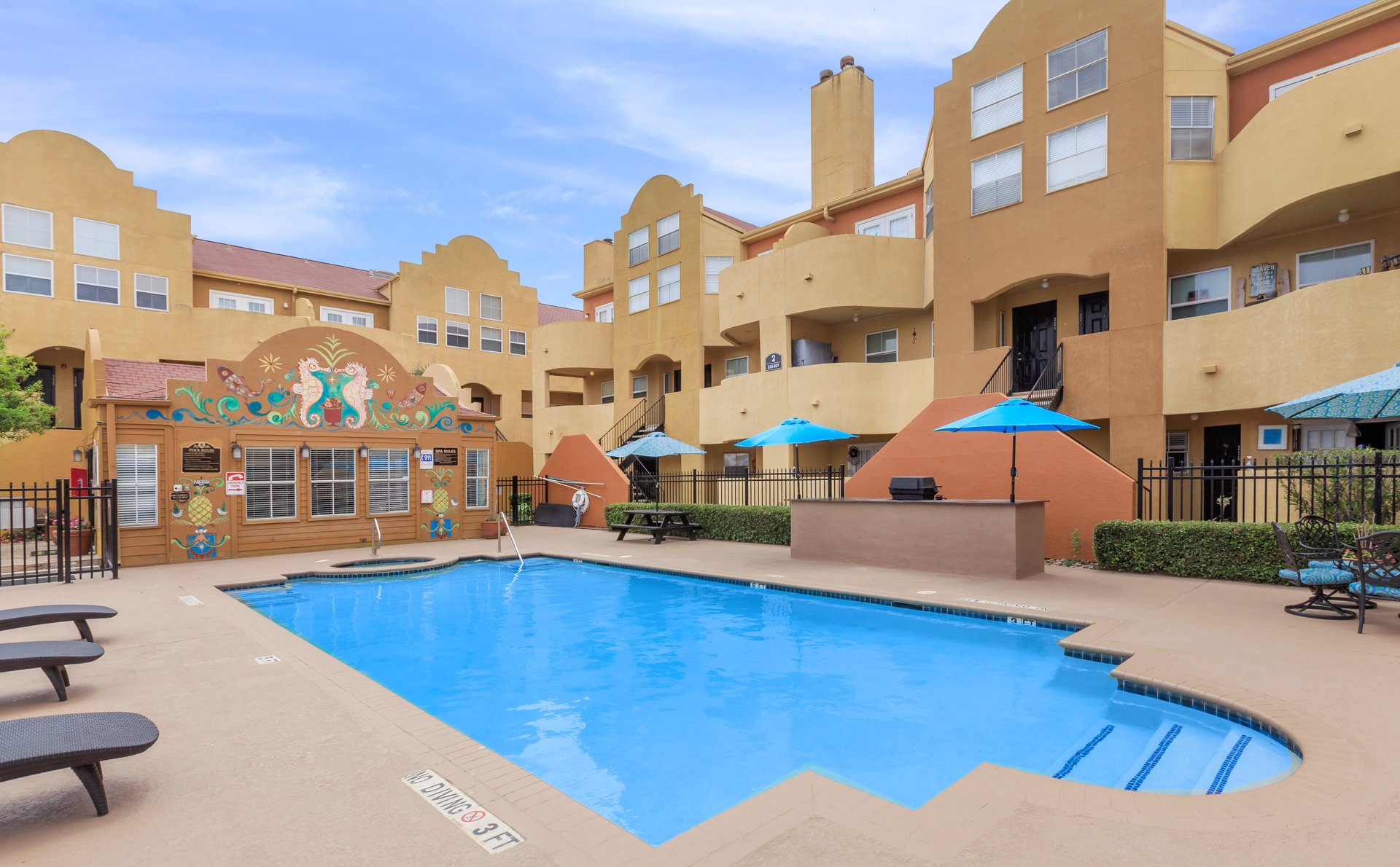 Seaside Village Apartment Living in Galveston, TX