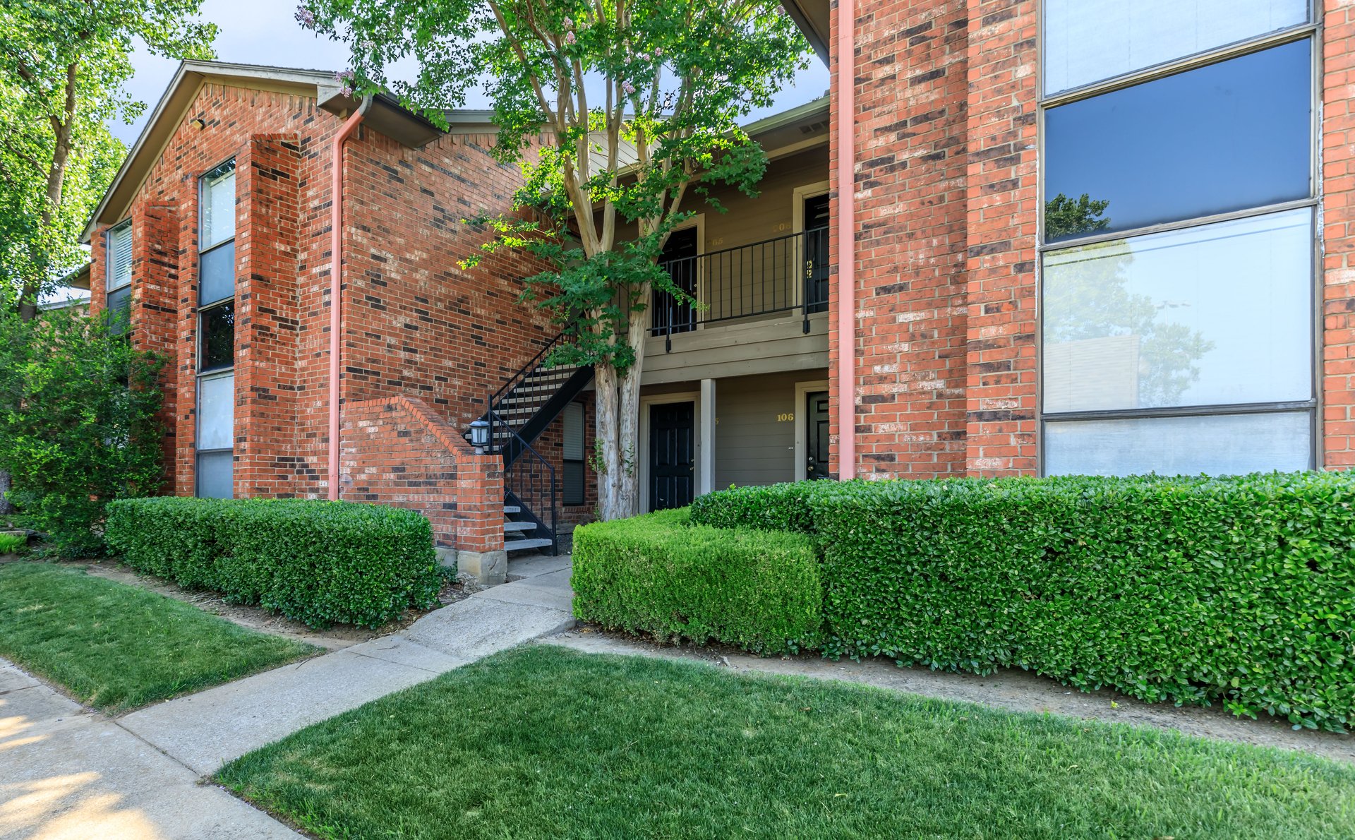 Timberline Condominiums Apartments for Rent in Grapevine, TX