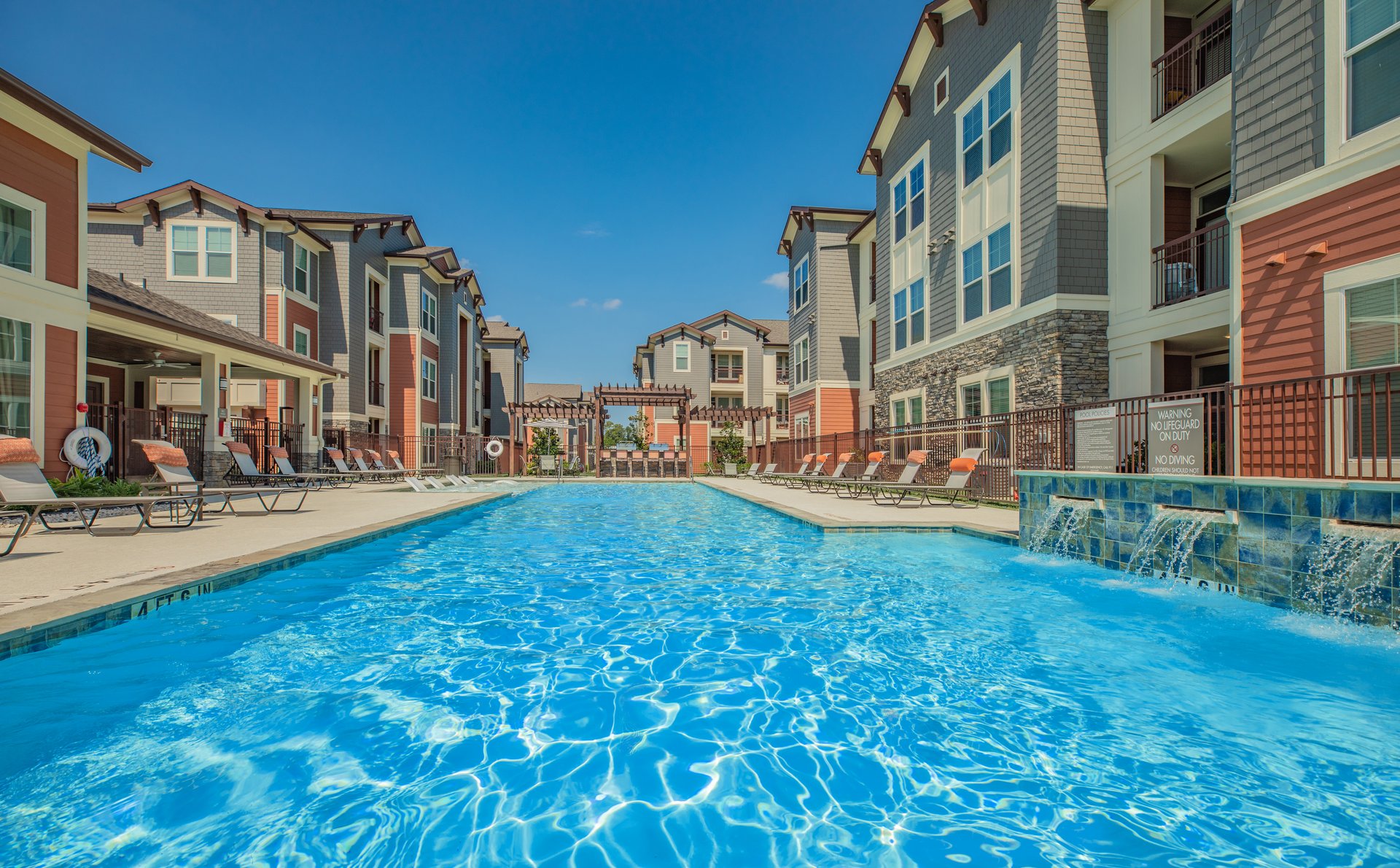 The Cardiff at Louetta Lakes Apartments in Spring, TX