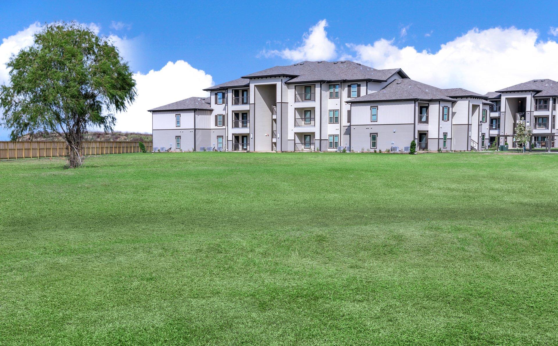 Angleton Village Apartments for Rent in Angleton, TX
